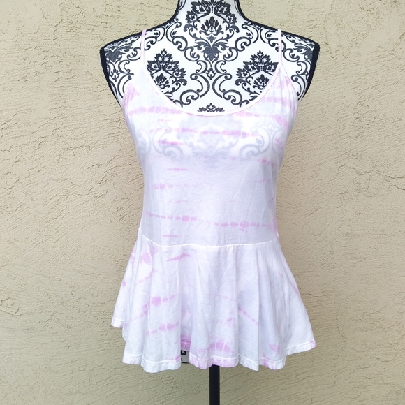 Guess Tops - 💜5/$25 Guess tie dye skirted top size S